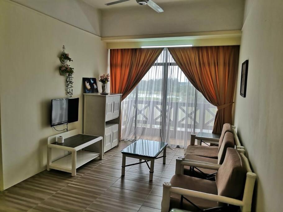 Mahkota Hotel Apartment Melaka Exterior foto